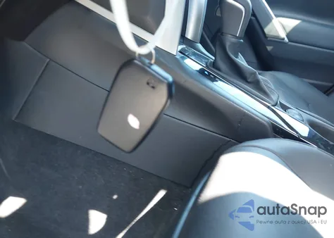 2023 Toyota Corolla Cross Xle from USA, damaged, VIN 7MUDAAAGXPV060266